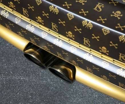 Мини Купер как сумка от Louis Vuitton
