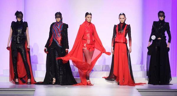 Молодые дизайнеры на Неделе Моды в Китае