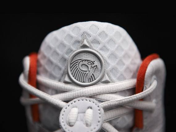 Кани Вест спроектировал обувь для Nike