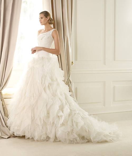 Pronovias - свадебные платья на 2013 год