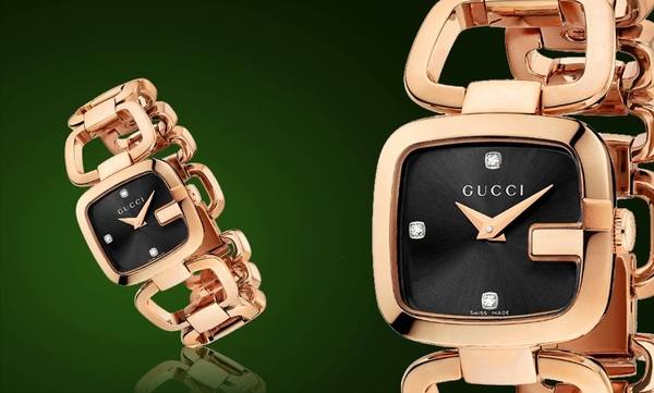 Стильные часы Gucci