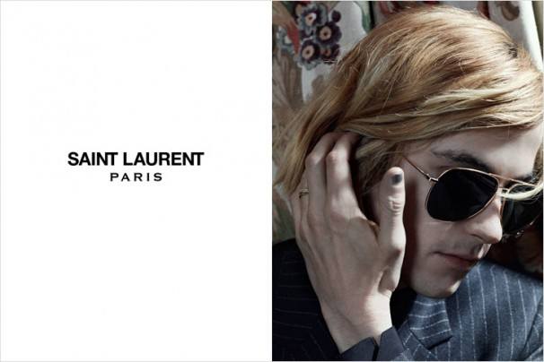 Кара Делевинь лицо осенней кампании Saint Laurent