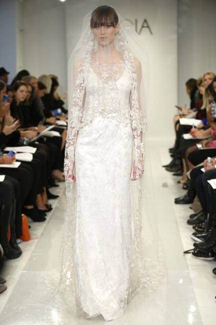 Необычные свадебные платья Theia White на осень-зиму