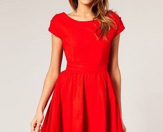 Мода и красное платье