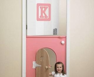 Выбор двери для детской